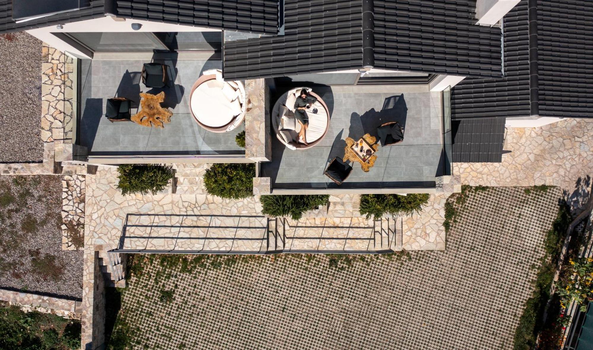 Evora Luxury Suites Mega Chorio Exterior photo